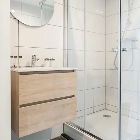 Apartment Newly Renovated With Fast Wifi, Near Poppodium013 Tilburg