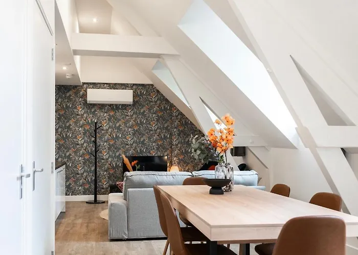 Newly Renovated With Fast Wifi, Near Poppodium013 *