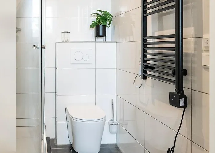 Newly Renovated With Fast Wifi, Near Poppodium013 Апартаменты